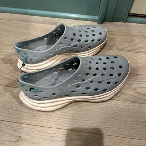 Kane active recovery shoe